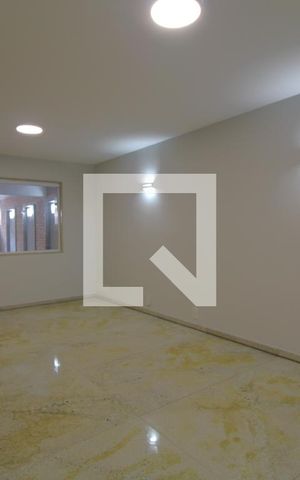 Casa para alugar com 100m², 3 quartos e 1 vagaSala