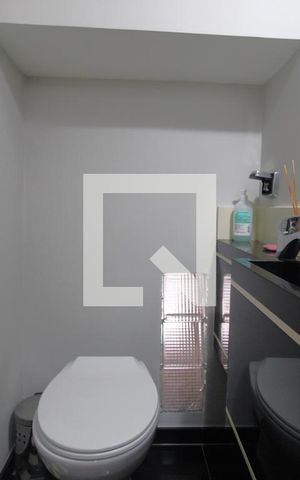 Casa para alugar com 100m², 3 quartos e 1 vagaLavabo
