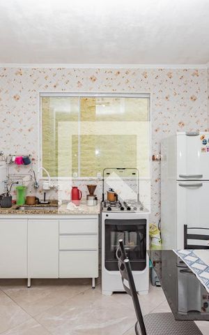 Casa para alugar com 200m², 3 quartos e 2 vagas Casa para alugar com 200m², 3 quartos e 2 vagasCozinha