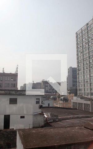 Apartamento à venda com 157m², 3 quartos e sem vagaÁrea de Serviço Vista