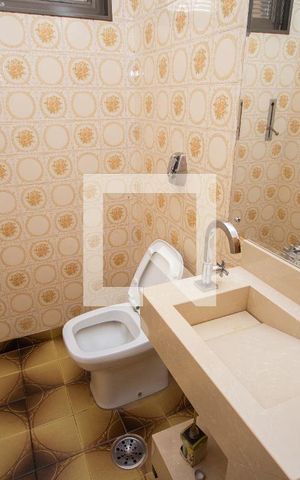 Casa para alugar com 398m², 5 quartos e 4 vagasLavabo