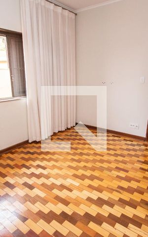 Casa para alugar com 398m², 5 quartos e 4 vagasQuarto 2