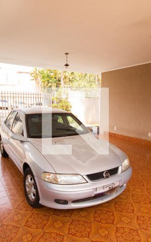 Casa para alugar com 398m², 5 quartos e 4 vagasGaragem
