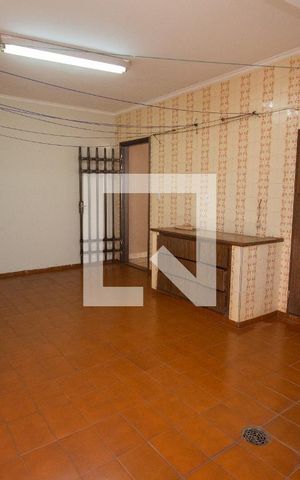 Casa para alugar com 398m², 5 quartos e 4 vagasÁrea de Serviço principal