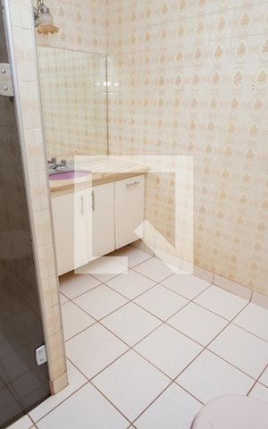 Casa para alugar com 398m², 5 quartos e 4 vagasBanheiro da Suíte 2