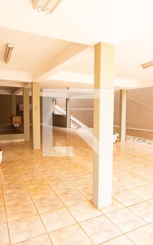 Casa para alugar com 398m², 5 quartos e 4 vagasQuintal
