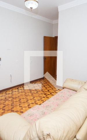 Casa para alugar com 398m², 5 quartos e 4 vagasSala de TV
