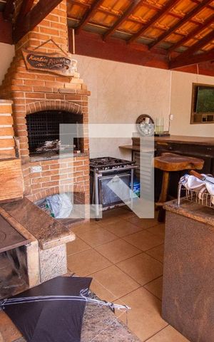 Casa para alugar com 450m², 5 quartos e sem vagaChurrasqueira