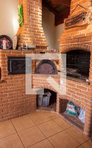 Casa para alugar com 450m², 5 quartos e sem vagaChurrasqueira