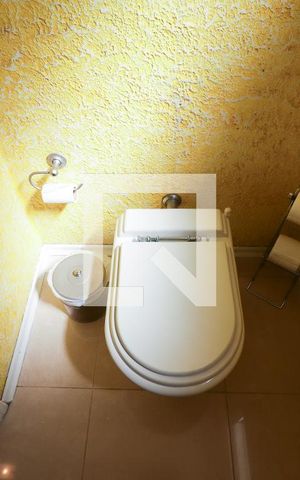 Casa à venda com 350m², 4 quartos e 5 vagasLavabo