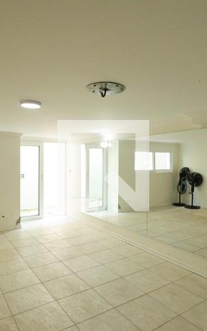 Casa à venda com 350m², 4 quartos e 5 vagasSalão Externo