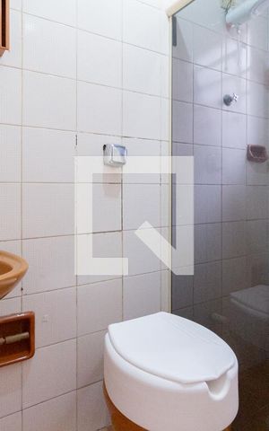 Casa à venda com 125m², 2 quartos e 2 vagasBanheiro 2