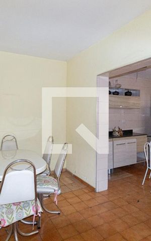 Casa à venda com 125m², 2 quartos e 2 vagasSala de jantar