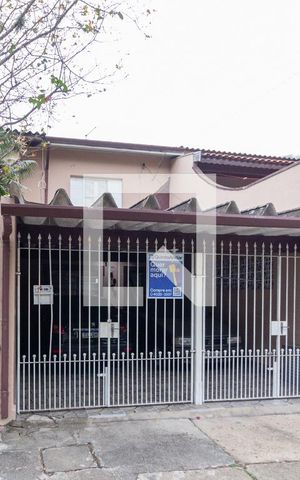 Casa à venda com 125m², 2 quartos e 2 vagasFachada