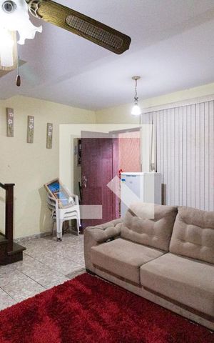 Casa à venda com 125m², 2 quartos e 2 vagasSala