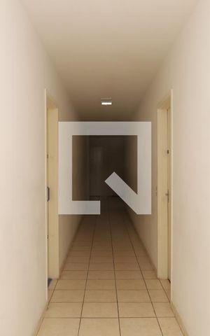 Apartamento para alugar com 45m², 2 quartos e sem vagaÁrea comum - Saguão do andar