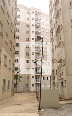 Apartamento para alugar com 45m², 2 quartos e sem vagaÁrea comum - Prédios