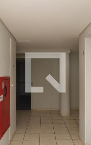 Apartamento para alugar com 45m², 2 quartos e sem vagaÁrea comum - Saguão do prédio