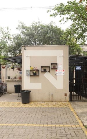 Apartamento para alugar com 45m², 2 quartos e sem vagaÁrea comum - Portaria