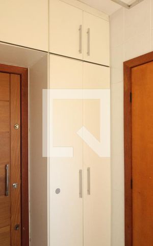 Apartamento à venda com 105m², 3 quartos e 2 vagasÁrea de serviço