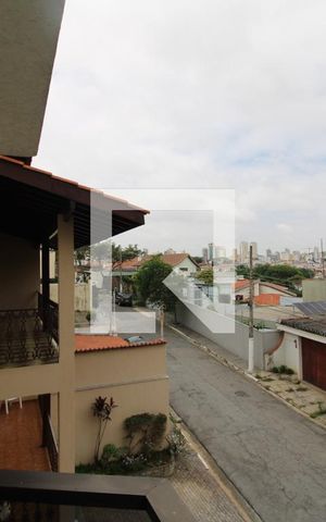Casa à venda com 462m², 6 quartos e 6 vagasQuarto 2 - Varanda