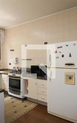 Casa à venda com 462m², 6 quartos e 6 vagasCozinha