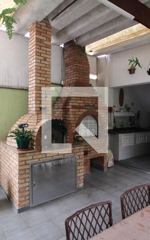 Casa à venda com 462m², 6 quartos e 6 vagasÁrea Comum