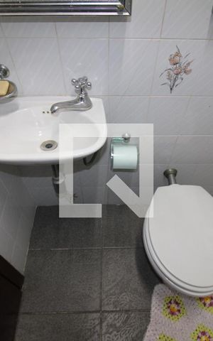Casa à venda com 462m², 6 quartos e 6 vagasÁrea de Serviço - Banheiro