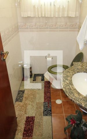 Casa à venda com 462m², 6 quartos e 6 vagasLavabo