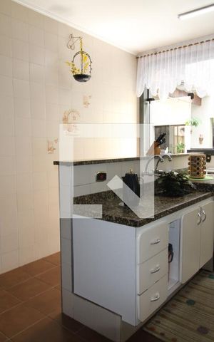 Casa à venda com 462m², 6 quartos e 6 vagasCozinha