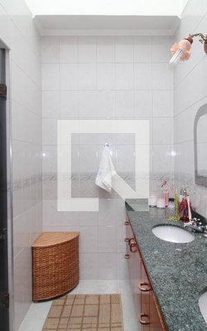 Casa à venda com 462m², 6 quartos e 6 vagasBanheiro 2