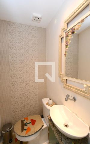 Apartamento à venda com 140m², 4 quartos e 2 vagasLavabo