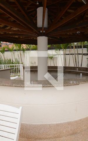 Apartamento à venda com 140m², 4 quartos e 2 vagasÁrea comum - Piscina