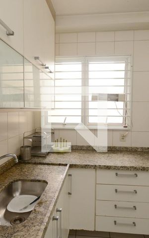 Apartamento à venda com 140m², 4 quartos e 2 vagasCozinha