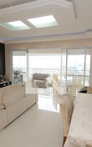 Apartamento à venda com 140m², 4 quartos e 2 vagasSala