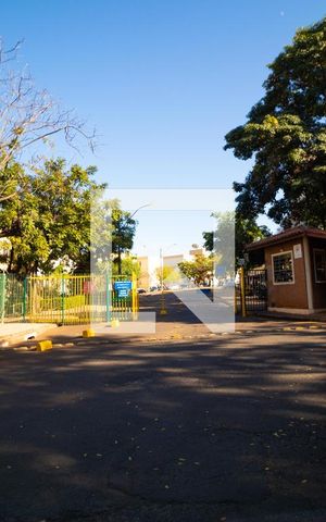Apartamento à venda com 64m², 3 quartos e 1 vaga Apartamento à venda com 64m², 3 quartos e 1 vagaPortaria