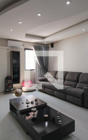 Apartamento à venda com 552m², 5 quartos e 5 vagas Apartamento à venda com 552m², 5 quartos e 5 vagasSala