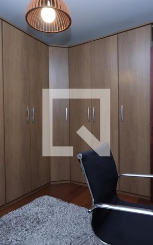 Casa à venda com 325m², 5 quartos e 6 vagasQuarto 4