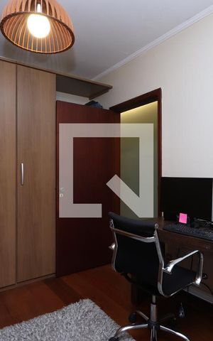 Casa à venda com 325m², 5 quartos e 6 vagasQuarto 4