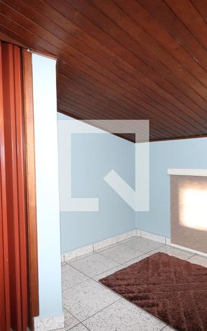Casa à venda com 325m², 5 quartos e 6 vagasBanheiro da Suíte 2