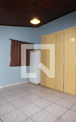 Casa à venda com 325m², 5 quartos e 6 vagasQuarto 5