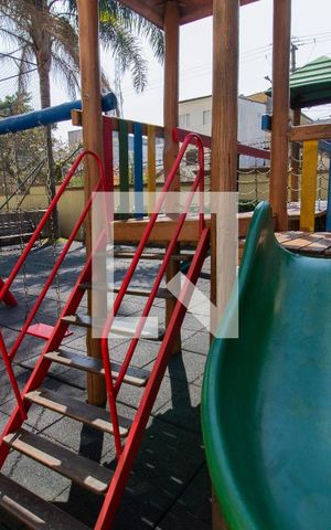 Apartamento à venda com 36m², 1 quarto e sem vaga Apartamento à venda com 36m², 1 quarto e sem vagaÁrea comum - Playground