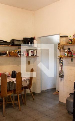 Casa à venda com 605m², 3 quartos e 10 vagas Casa à venda com 605m², 3 quartos e 10 vagasCOZINHA