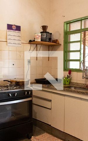 Casa à venda com 605m², 3 quartos e 10 vagas Casa à venda com 605m², 3 quartos e 10 vagasCOZINHA
