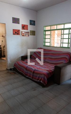 Casa à venda com 605m², 3 quartos e 10 vagas Casa à venda com 605m², 3 quartos e 10 vagasSALA