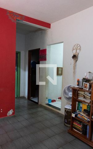 Casa à venda com 605m², 3 quartos e 10 vagas Casa à venda com 605m², 3 quartos e 10 vagasSALA