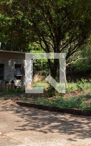 Casa à venda com 605m², 3 quartos e 10 vagas Casa à venda com 605m², 3 quartos e 10 vagasÁREA EXTERNA