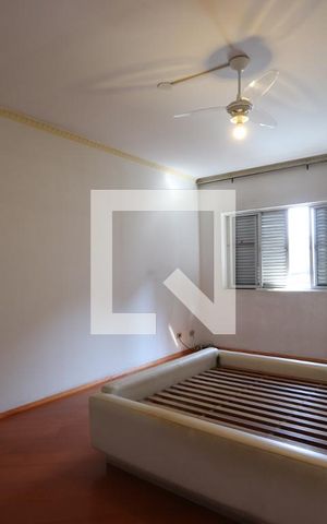 Casa à venda com 250m², 3 quartos e 2 vagasSuíte 1