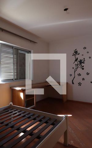 Casa à venda com 250m², 3 quartos e 2 vagasSuíte 2