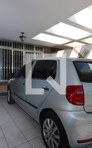 Casa à venda com 250m², 3 quartos e 2 vagasGaragem